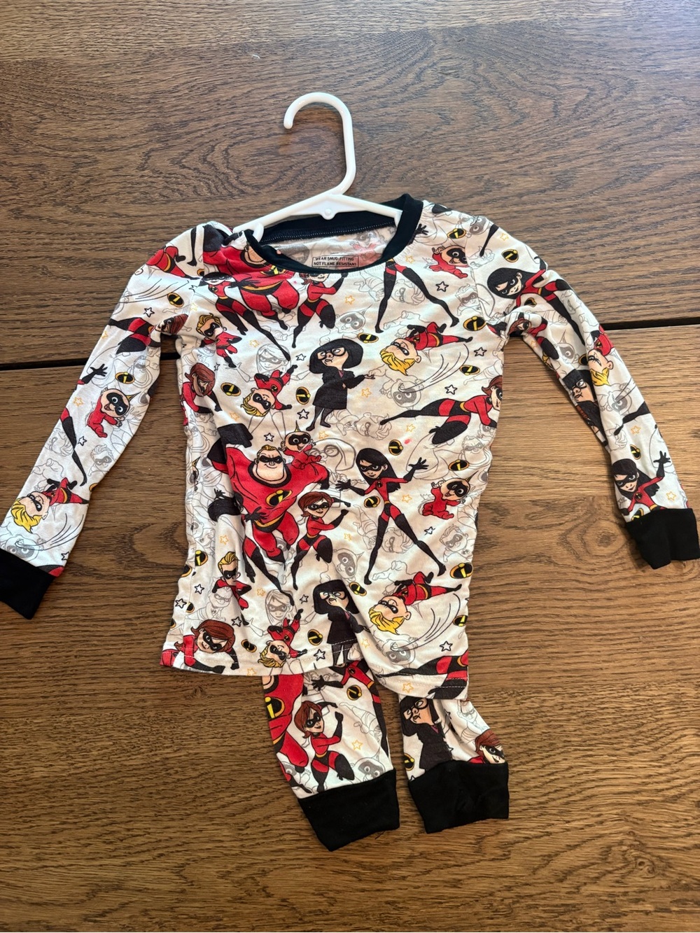 ❤️🖤 Disney Pixar Incredibles Bamboo Pajama Set 2T 🖤❤️